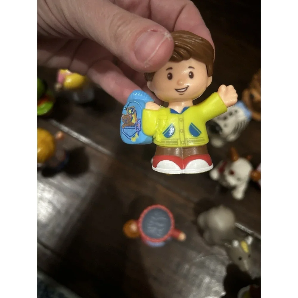 Lot Of 18 Little People Noah Animals Toy Story Paint Chipped